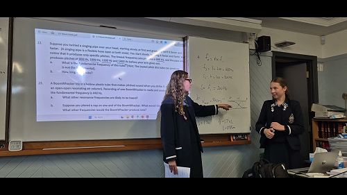 Video: Presenting Answers