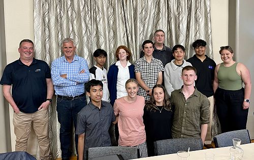 1986 Alumni with current year 12 & 13 WHS Students