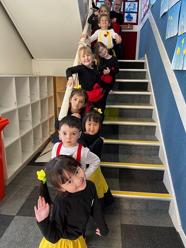 Kōwhai TC represented Spain.