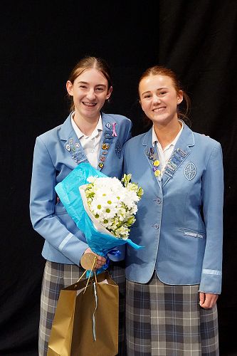 2026 Head Girl, Sophie Beardmore & 2025 Head Girl, Stella Dineen