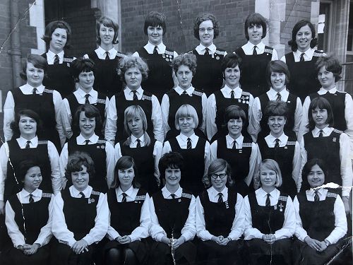 Me in the centre with pigtails and Miss Upchurch's hair bands