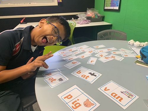 Sai learning about missing initial sounds and having lots of fun