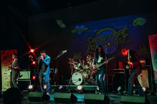 Out there Rockin' It