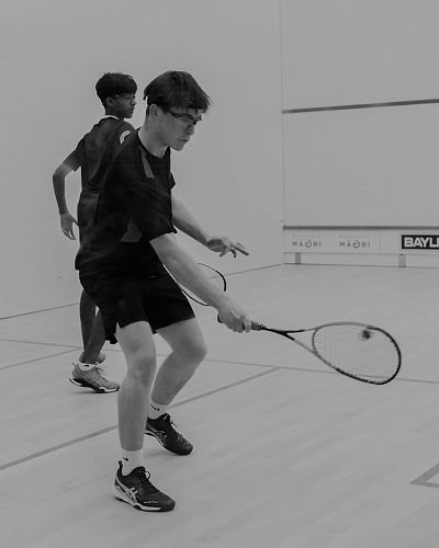 Riley Noonan (front)