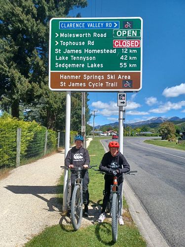 Katlyn Ross & Aimee Griffiths