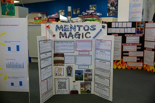 Science fair board - Mentos Magic