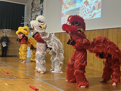 Here are our senior lion dancers.
