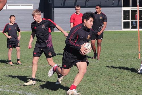 Shiyu Tezuka and Finn Robertson