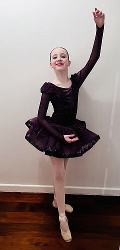 Chelsea ready for her ballet show