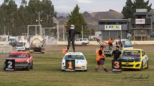 Noah Kitto: Speedway sensation dominates New Zealand Tracks