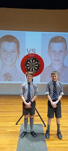 Junior darts final