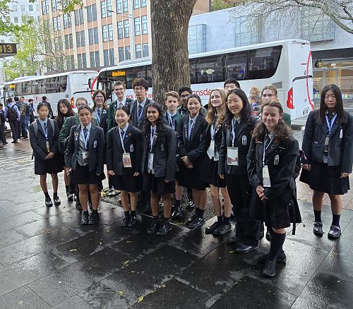 The Burnside High School World Scholars Cup Team ready to catch the buses.