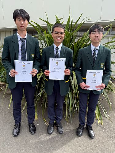 Hao, Non and Seal with certificates from the Academic Blues assembly