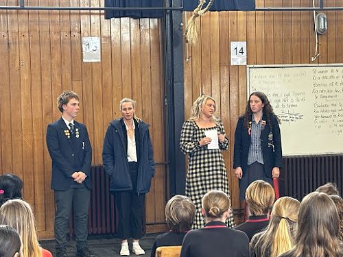 DNI Speech Competition
