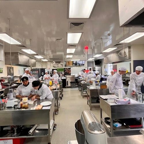 100 minutes to make 4 servings entree and dessert about to start