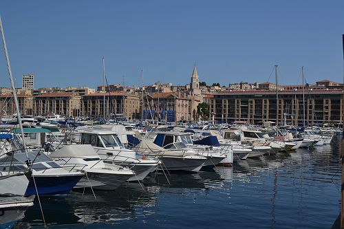 Vieux Port looking towards the Hôtel de Ville, Marseille