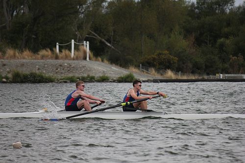 GOLD to Leon Barrowcliffe and Reuben Clutterbuck in the under 18 Pair