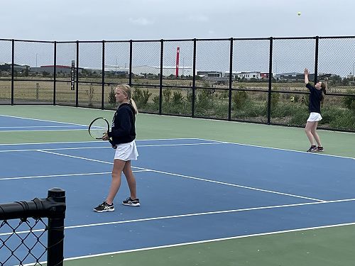 Partnership of Alice Porter and Alexi Sheehan 