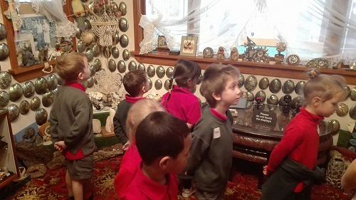 Team Awa's Visit to the Art Gallery and Museum