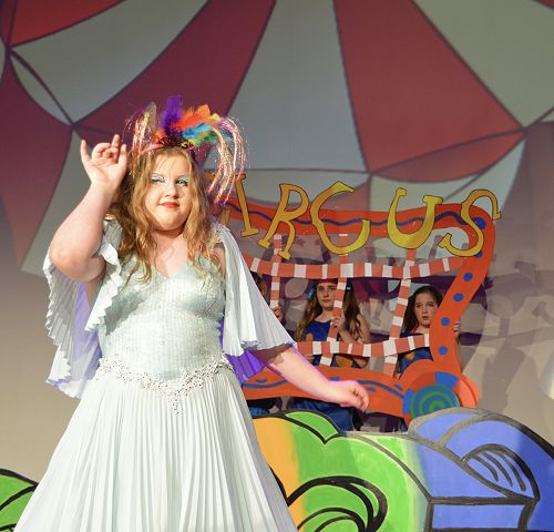 Mayzie la Bird at the circus