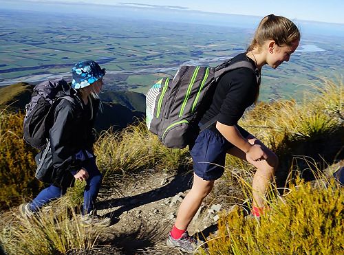 










Climbing Little Mount Peel


