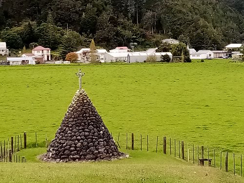 Memorial Cairn at Kaeo