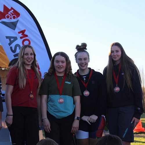 3rd place Woman's Team @ McDonalds 6hr MTB race 2021