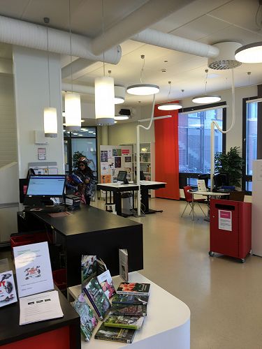 Community & school library