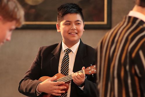 Fitchett House on the ukelele