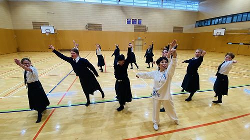 Year 9 Five animal - monkey