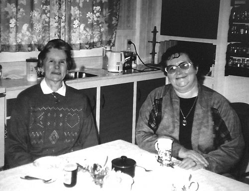 Sisters Frances Gaffney and Maureen Cahill in Riverton