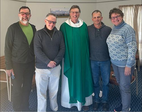 Andrew Butcher with Rev Bosco Peters retreat leader, and the other ordinands, Steve Dunne, Simon Green and Gabriele Anderson.