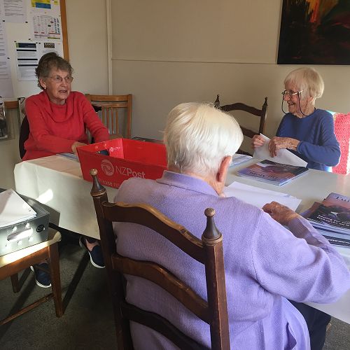 Packing magazines 6 March 2023 L-R: Maureen Smith, Shirley Curran (back on), Susie Logan OP