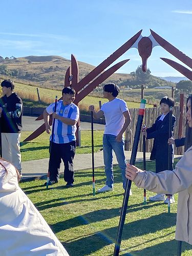 Win and Ken learning matau (right) and maui (left)