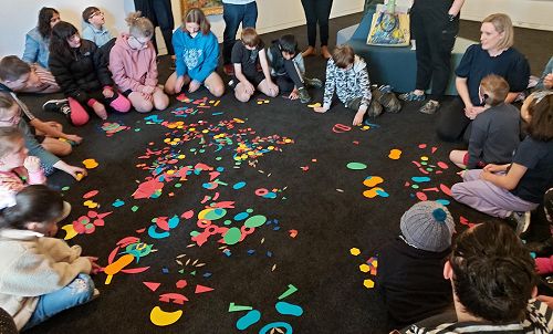 Otago Direct and Indirect Students create faces
