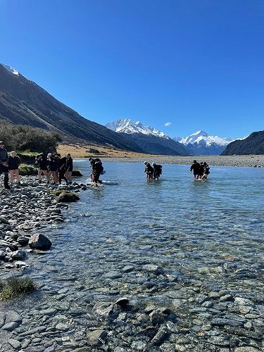Year 13 Outdoor Ed on the Huxley Valley Tramp