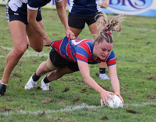 Neave Rowland touching down!