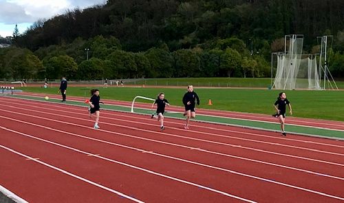 Students competing in the sprints.