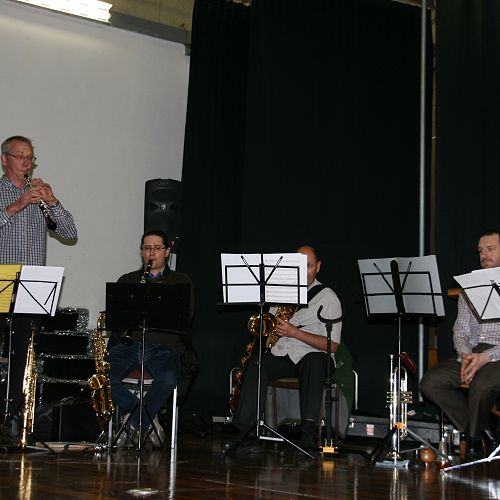 Itinerant music concert