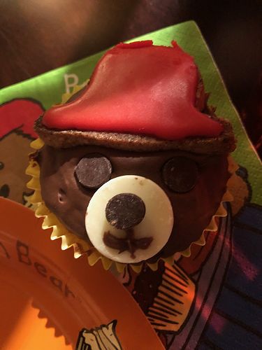 Bear cup cake
