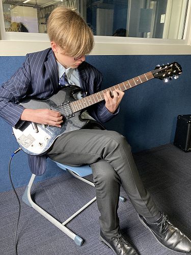 Electric Guitar – Jack Ingram