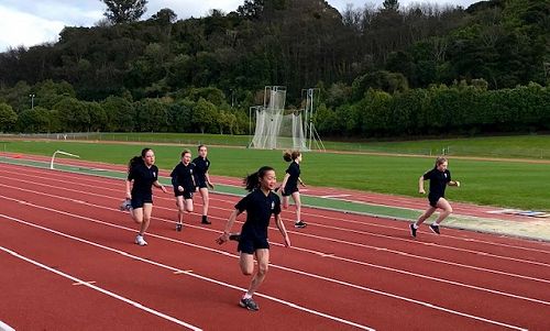 Students competing in the sprints.