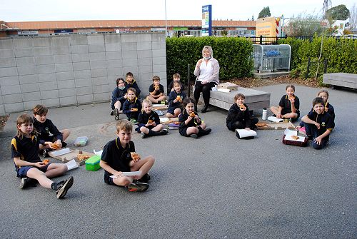 Picnic with the Principal T3 Wk4