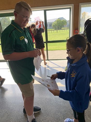 Kit Day Marae getting to know you Ollie Starlette